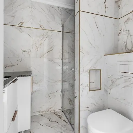 Wehost Marble And Brands In The Heart Of @vuorikatu 8 * Helsinki